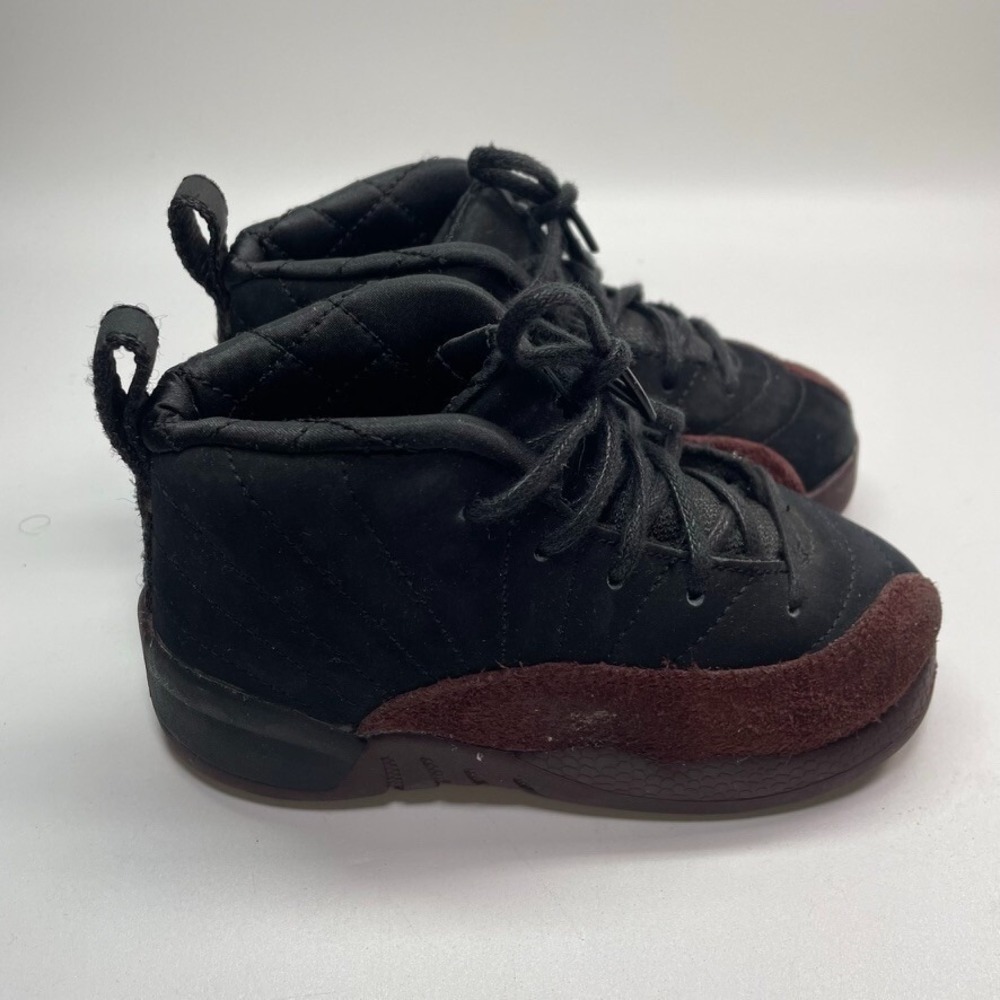 - Air Jordan 12 Retro x A Ma Maniere "Black" (TD) size 8c